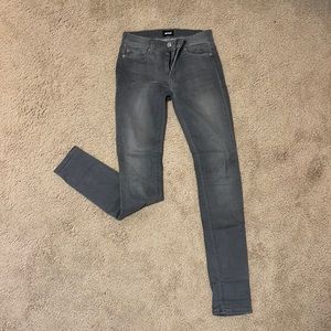 Hudson Nico Midrise Super Stretchy Skinny Jeans - Size 24 - Grey - Like New